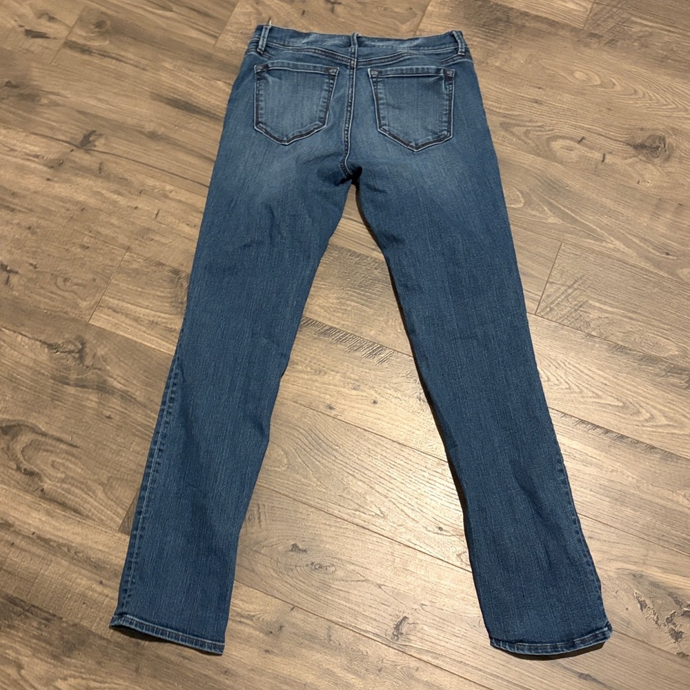 LOFT Women's modern Straight Leg Blue Jeans - Picture 6 of 8